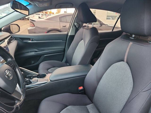 2018 Toyota Camry LE