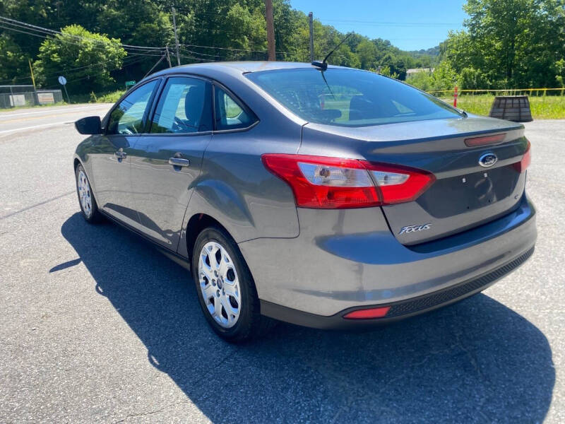 2012 Ford Focus SE
