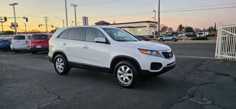 2011 Kia Sorento LX