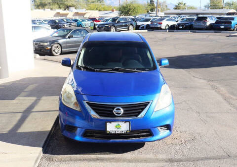 2012 Nissan Versa 1.6 SV
