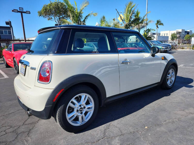 2013 MINI Hardtop Cooper