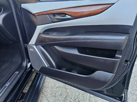 2015 Cadillac Escalade ESV Premium
