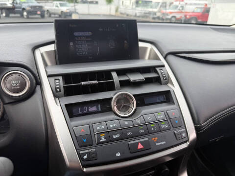 2017 Lexus NX 200t