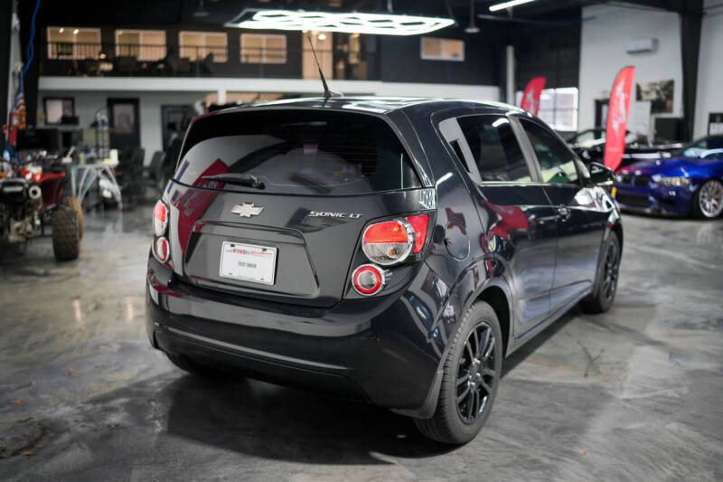 2013 Chevrolet Sonic LT Auto