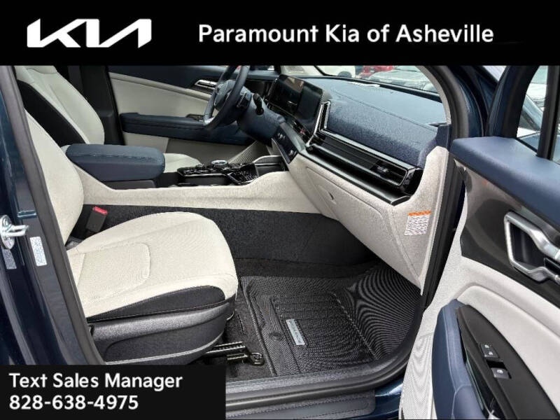 2025 Kia Sportage Hybrid EX