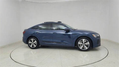 2024 Audi Q8 Sportback e-tron quattro Premium S line