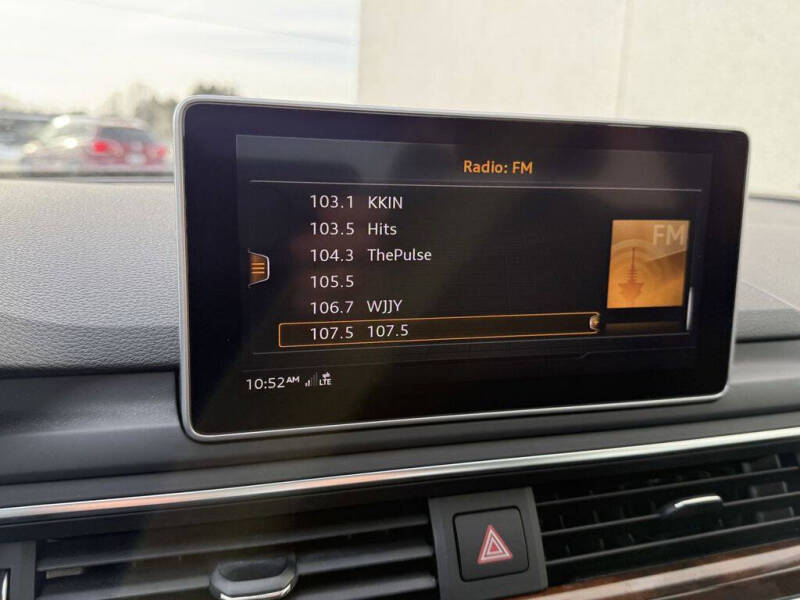 2019 Audi A4 quattro Premium Plus 45 TFSI