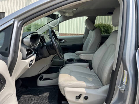 2021 Chrysler Pacifica Touring L