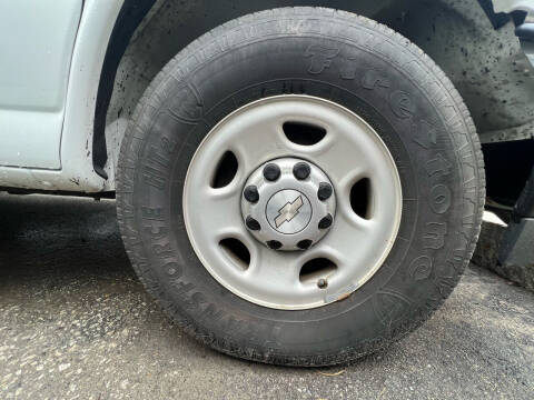 2017 Chevrolet Express 2500