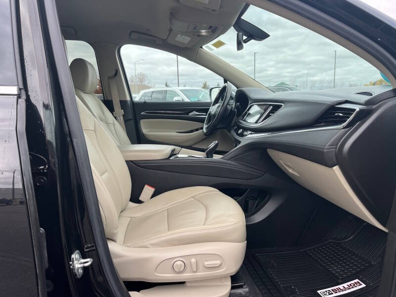 2021 Buick Enclave Essence