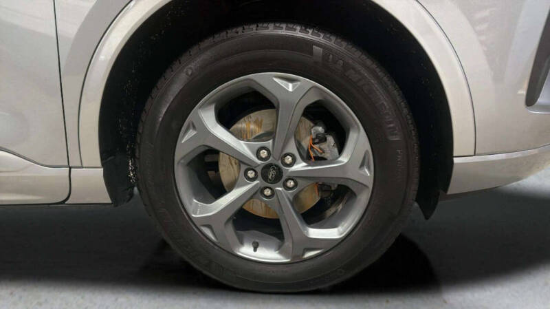 2023 Ford Escape Hybrid ST-Line Select