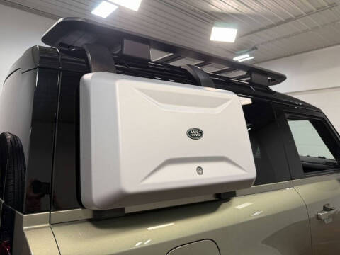 2024 Land Rover Defender 90 P400 X-Dynamic SE