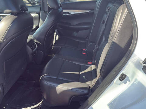 2019 Infiniti QX50 Essential