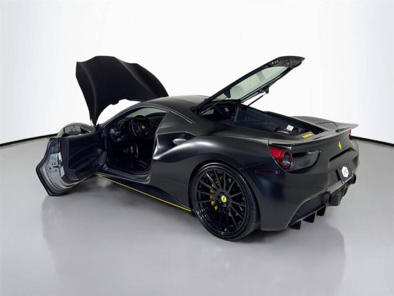 2017 Ferrari 488 GTB