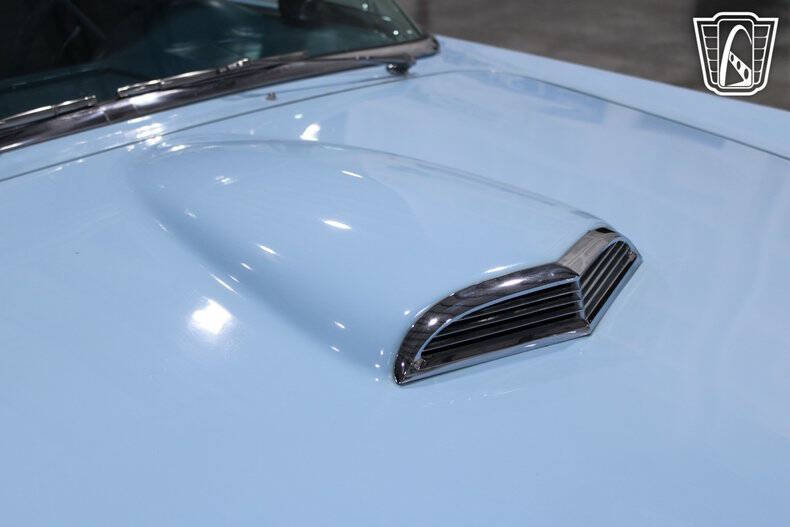 1957 Ford Thunderbird