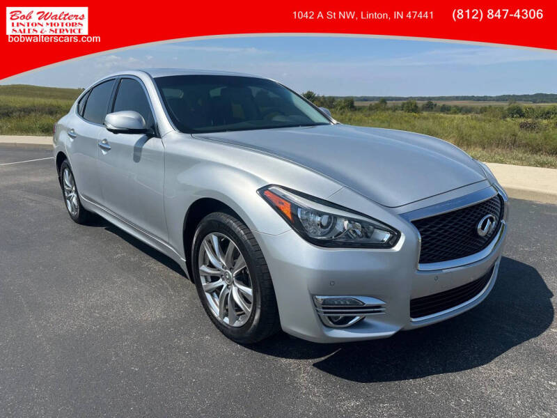 2015 INFINITI Q70 3.7's photo