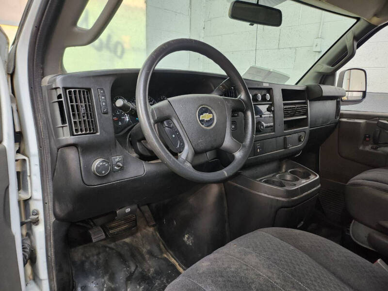 2018 Chevrolet Express 2500