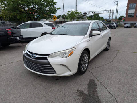 2017 Toyota Camry Hybrid XLE