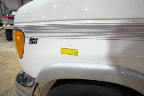 1999 Ford E-Series E-150