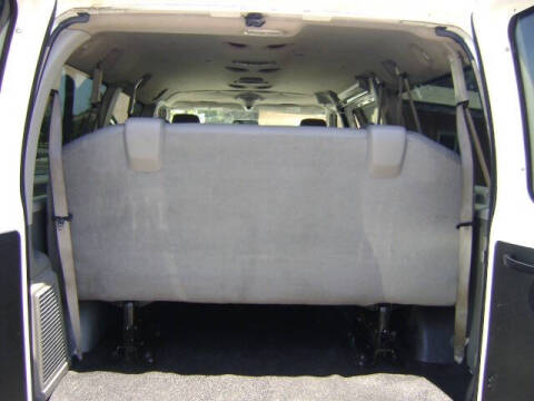 2013 Ford E-Series E-350 SD XL