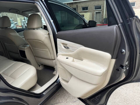2015 Nissan Murano Platinum