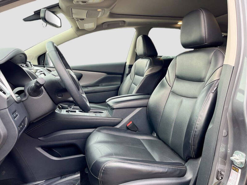 2023 Nissan Murano SL