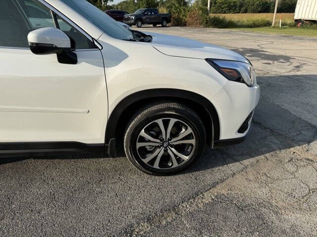 Used 2024 Subaru Forester Limited with VIN JF2SKALCXRH431962 for sale in Independence, KS