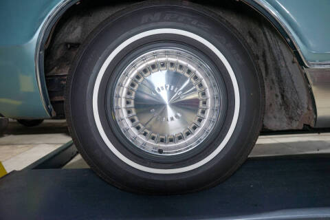 1968 Chrysler New Yorker