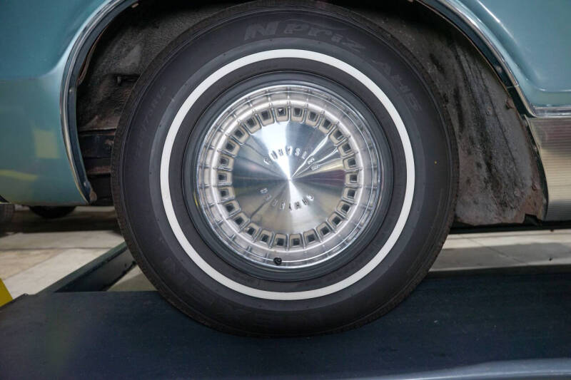 1968 Chrysler New Yorker