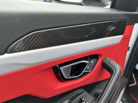 2021 Lamborghini Urus