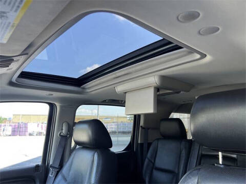 2011 Cadillac Escalade ESV Luxury