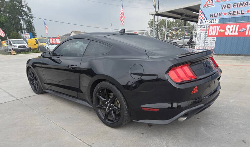 2020 Ford Mustang EcoBoost