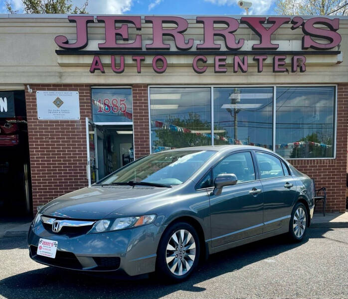 2009 Honda Civic for sale at JERRY'S AUTO CENTER in Bellmore NY