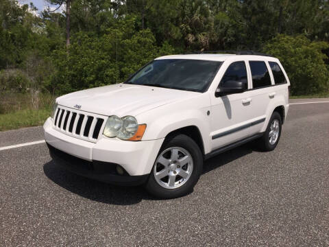 2008 Jeep Grand Cherokee for sale at VICTORY LANE AUTO SALES in Port Richey FL