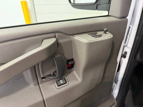 2026 Chevrolet Express 2500