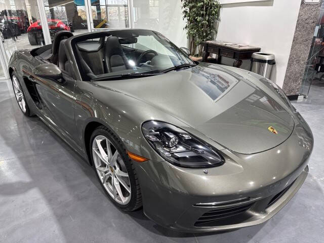 2021 Porsche 718 Boxster