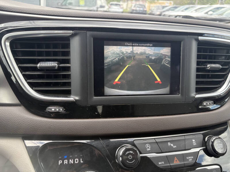 2018 Chrysler Pacifica Touring L
