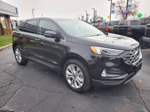 2022 Ford Edge Titanium