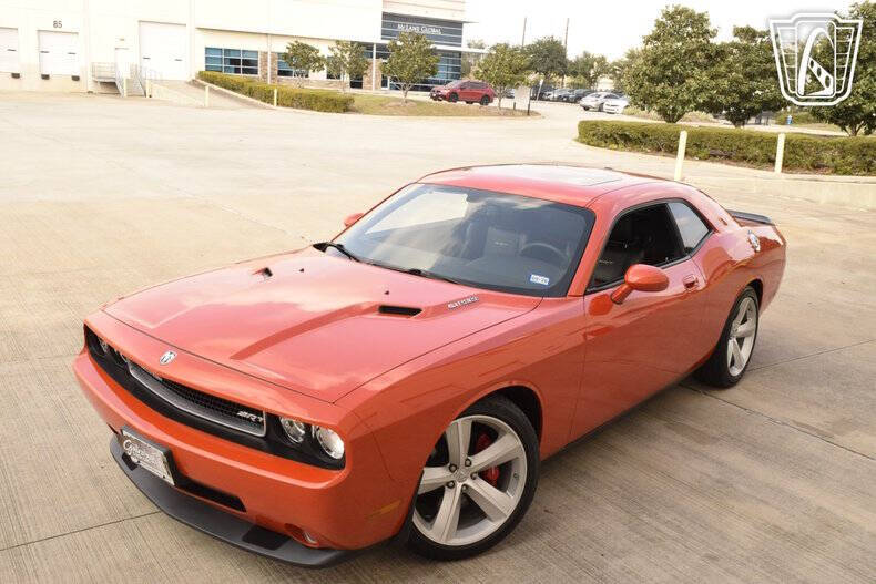 2008 Dodge Challenger SRT8