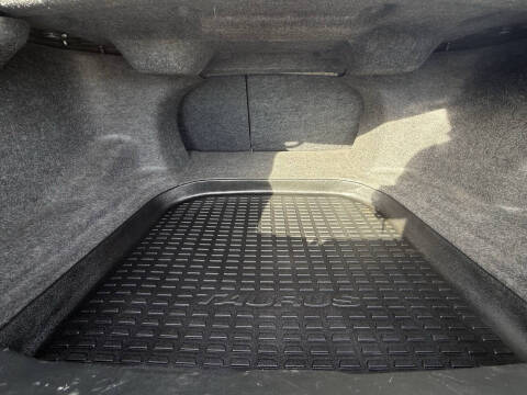 2013 Ford Taurus SEL