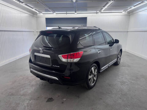 2013 Nissan Pathfinder Platinum