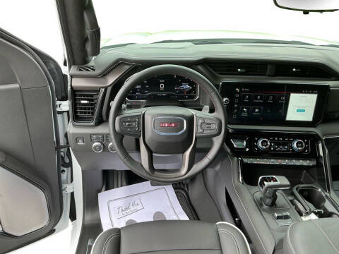 2025 GMC Sierra 1500 AT4X