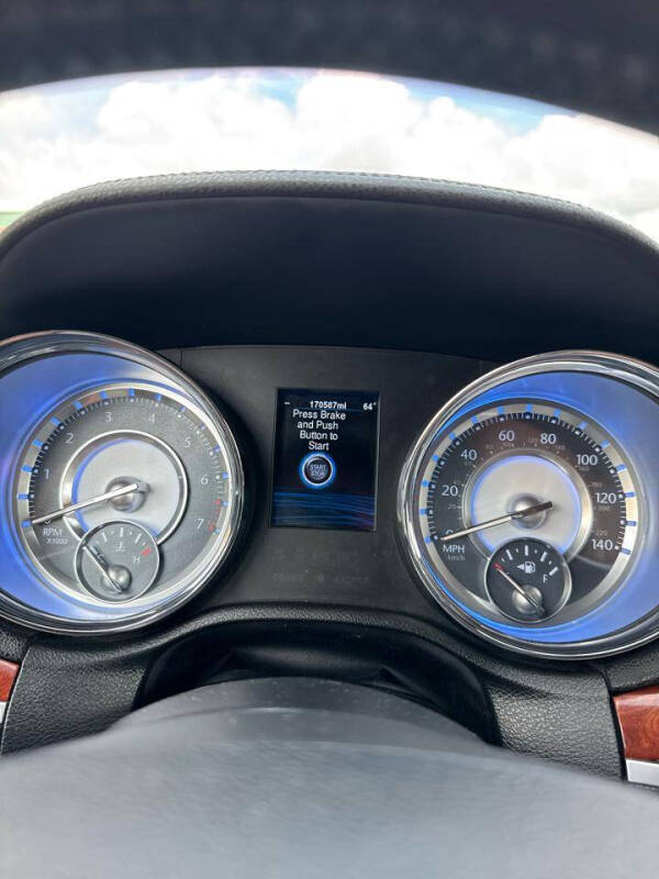 2013 Chrysler 300