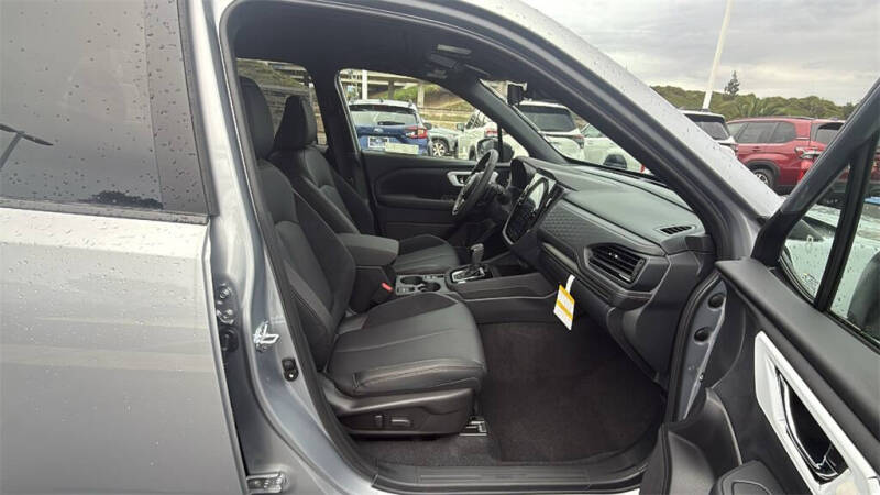 2025 Subaru Forester Touring Hybrid