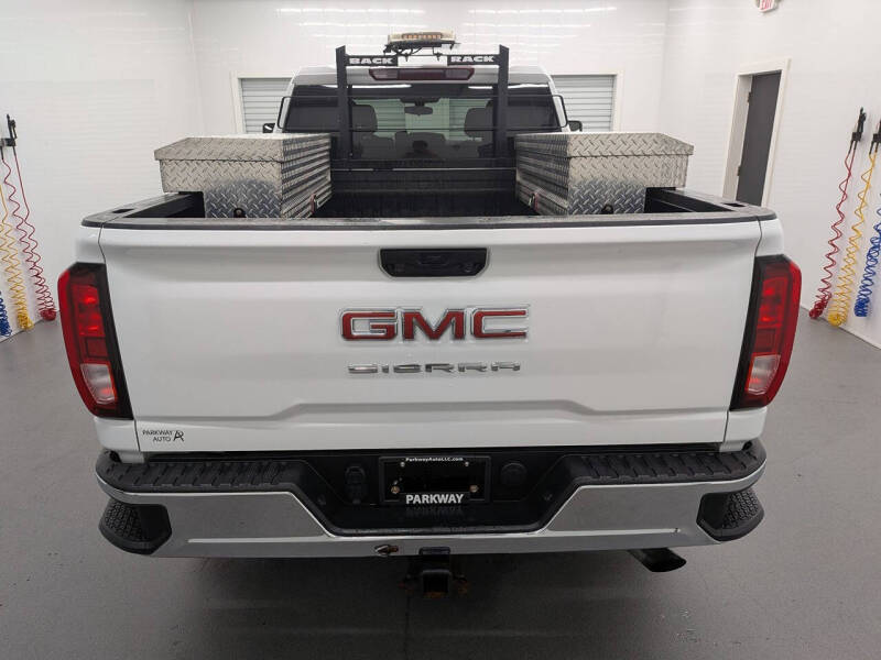 2023 GMC Sierra 2500HD Pro