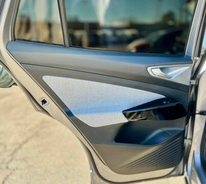 2023 Volkswagen ID.4 Pro