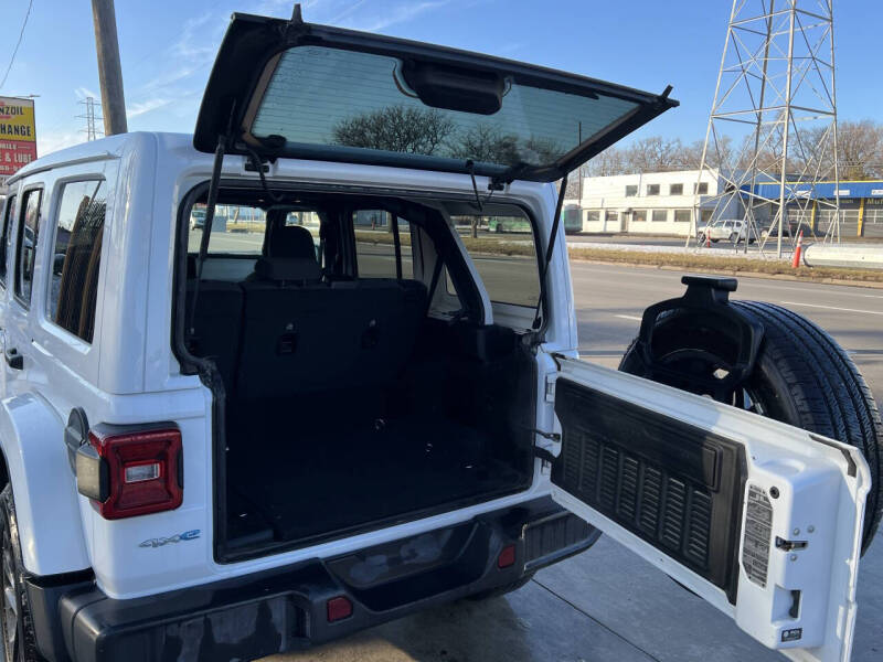 2024 Jeep Wrangler Sahara 4xe