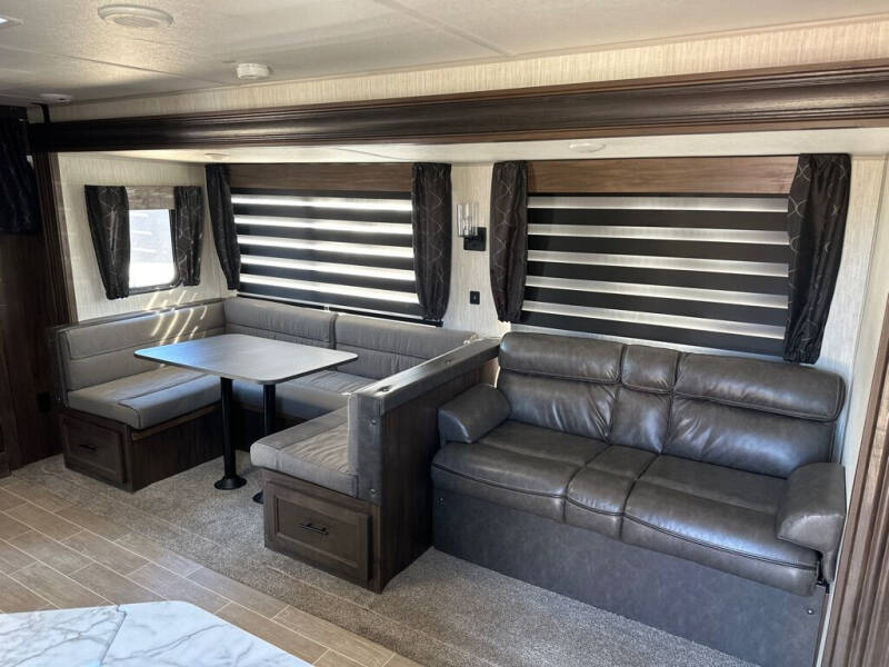 2021 Forest River Cherokee 274DBH