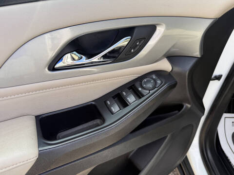 2022 Chevrolet Traverse LS