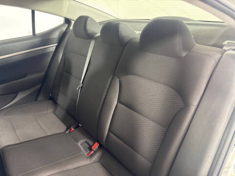 2019 Hyundai Elantra